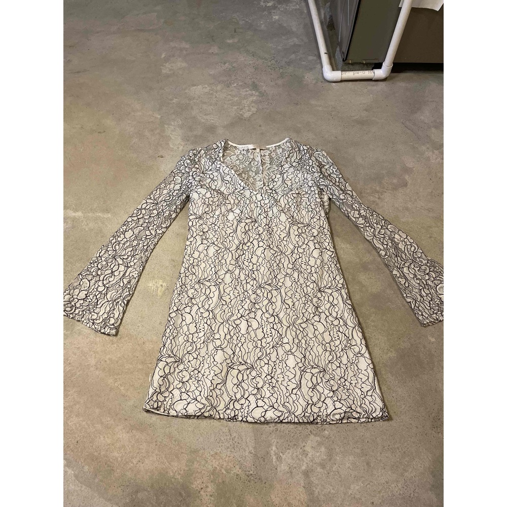 WAYF White Bell Sleeve Lace‎ Overlay Shift Dress Size XS